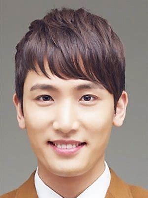 Kang Tae Hwan (Korean Actor/Artist) .